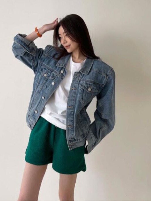 Street Fashion Hong Kong - Chaqueta de Mezclilla Clásica de Estilo