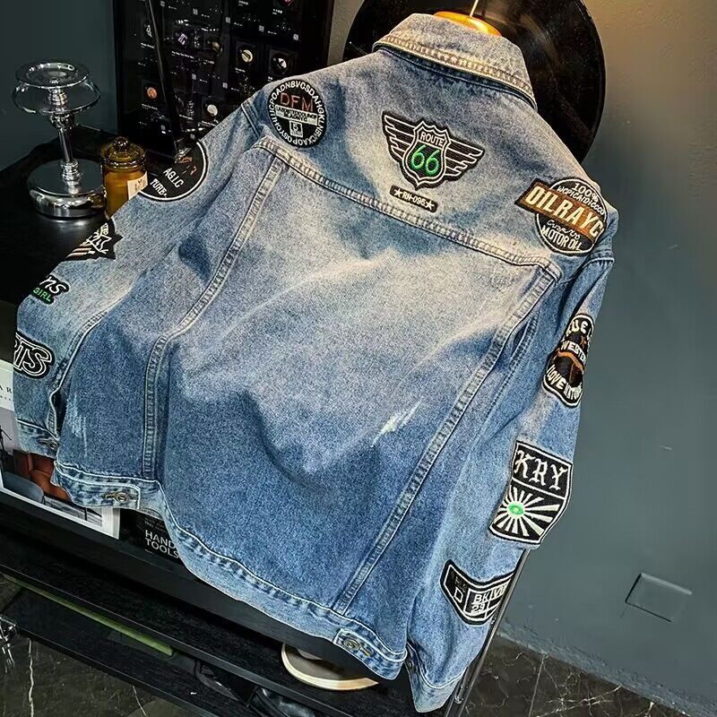 Chaqueta vaquera con parche bo - Street Fashion Hong Kong reseña y precio