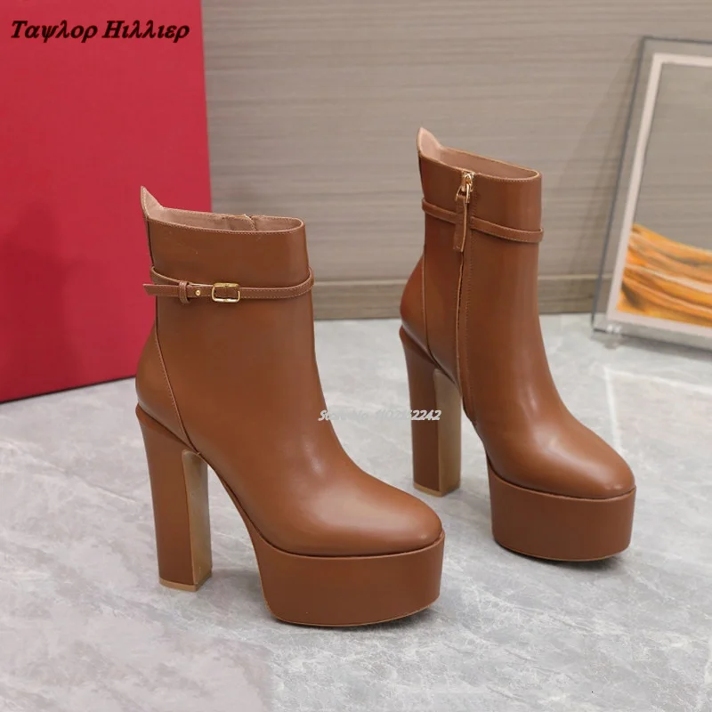 Botas desnudas con plataforma  - Street Fashion Luxury reseña y precio