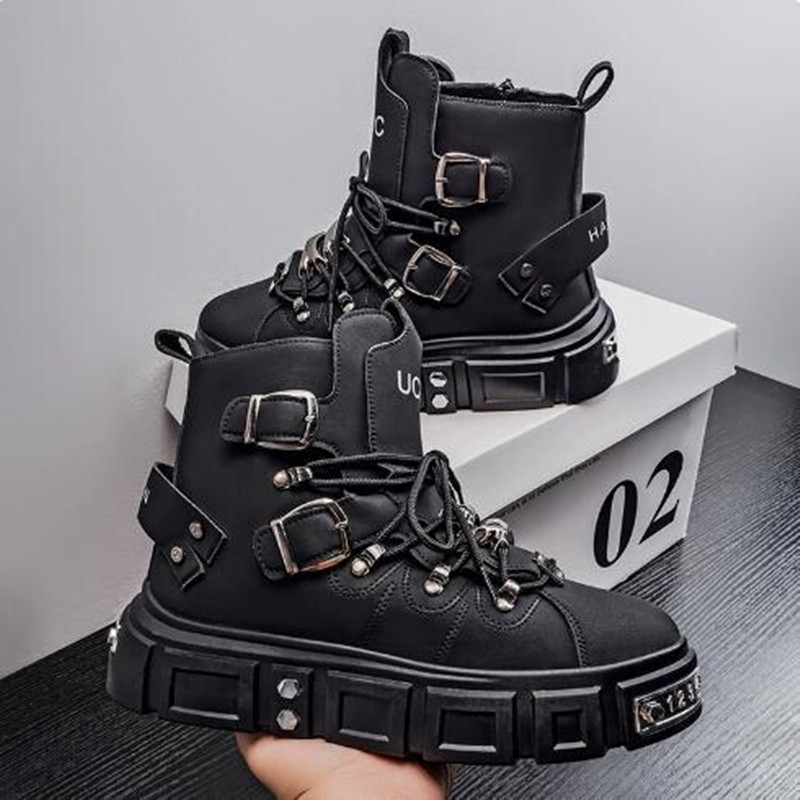Zapatillas de moda negras con  - Street Fashion Luxury reseña y precio